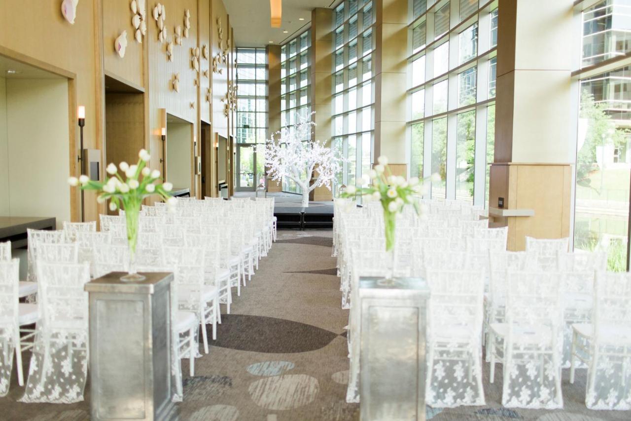 The Westin At The Woodlands Hotel Exterior photo